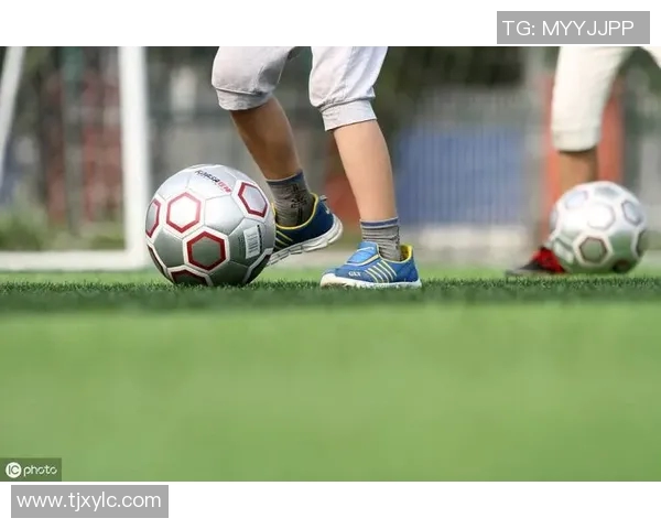 吴秀英独家分享足球心得与技巧助你提升球技的秘密解析 吴秀英独家分享足球心得与技巧助你提升球技的秘密解析