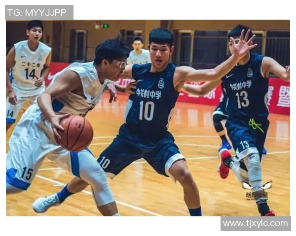 成都篮球队与上海篮球队赛后分析力量对比与战术探讨